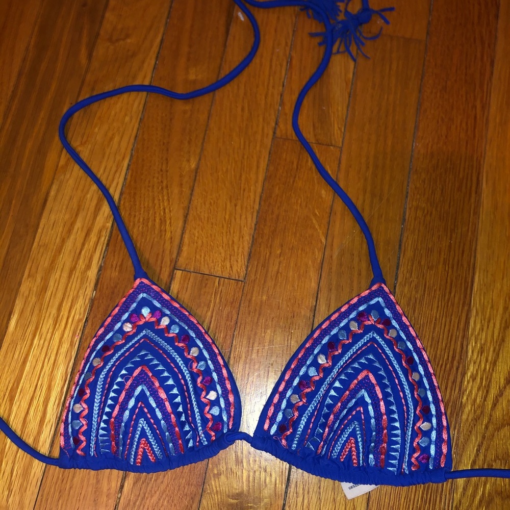 Bikini top
